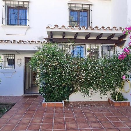 Maison Marbella Proche De La Mer Exteriör bild