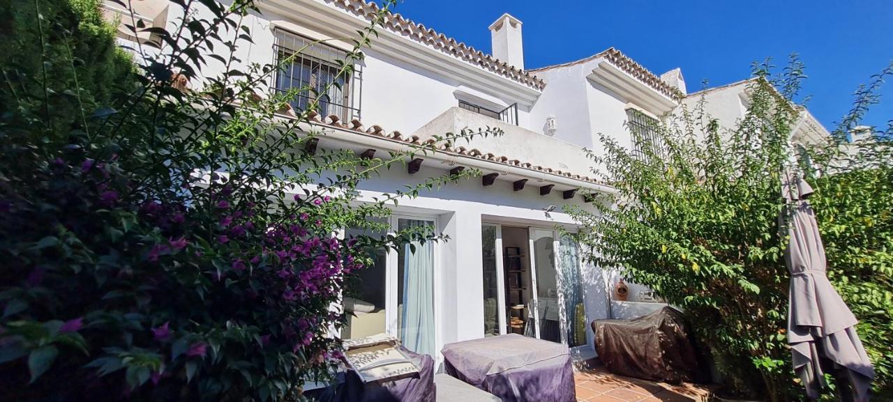 Maison Marbella Proche De La Mer Exteriör bild