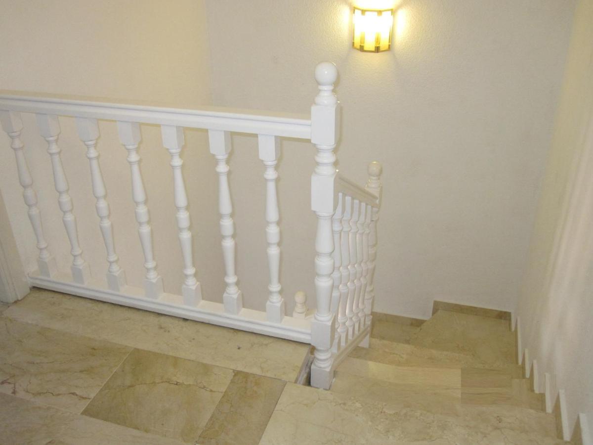 Maison Marbella Proche De La Mer Exteriör bild