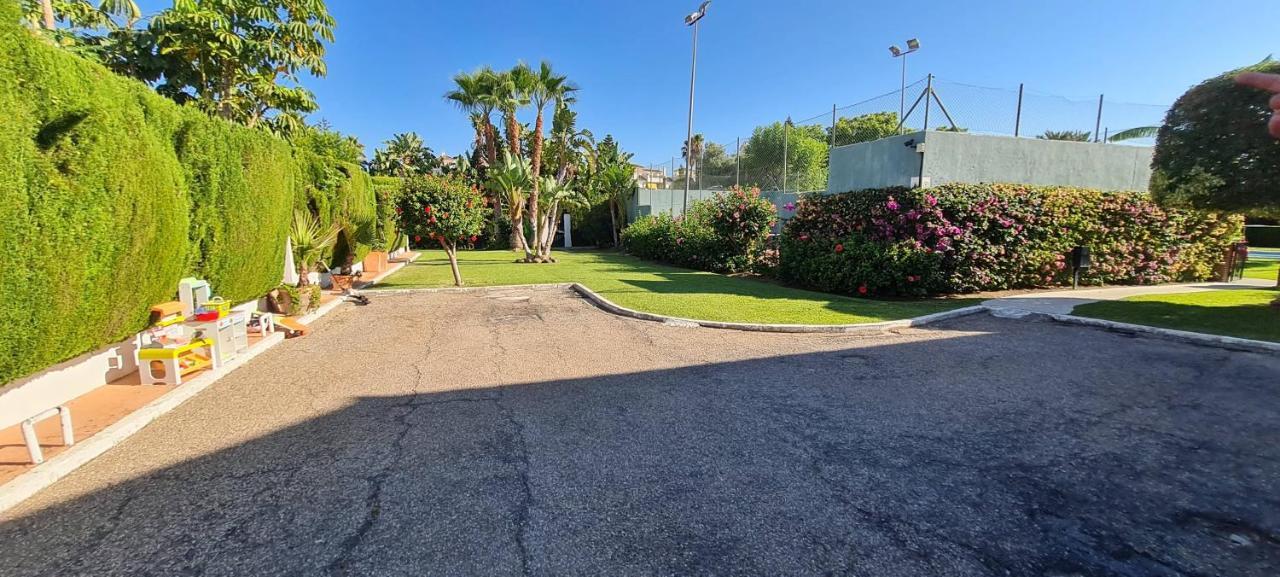 Maison Marbella Proche De La Mer Exteriör bild